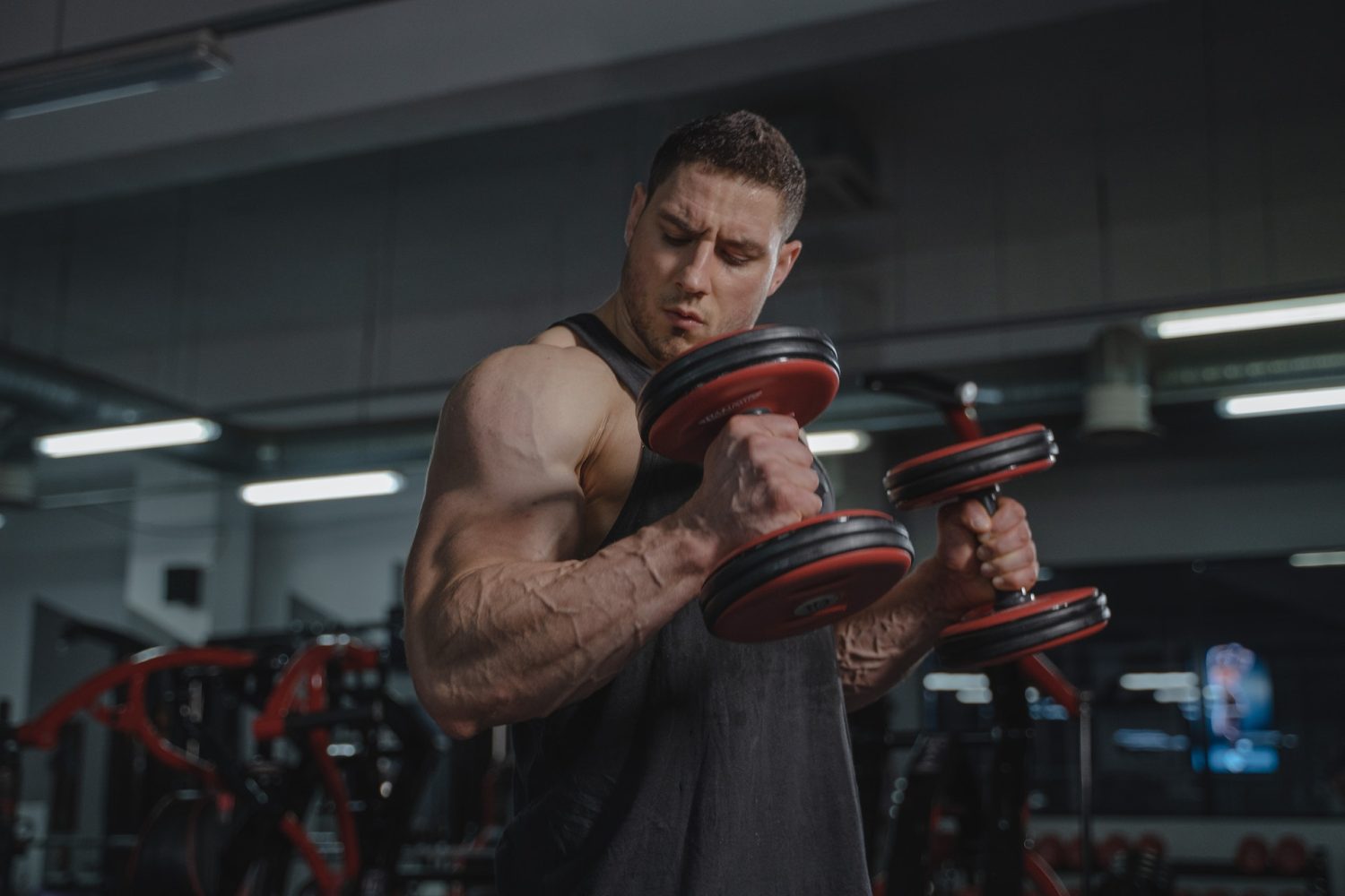 trening na większą masę mięśniową biceps